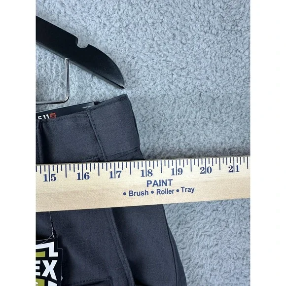5.11 Tactical Stryke Pants Mens 34x30 Charcoal Flex-Tac Cargo Stretch Ripstop
